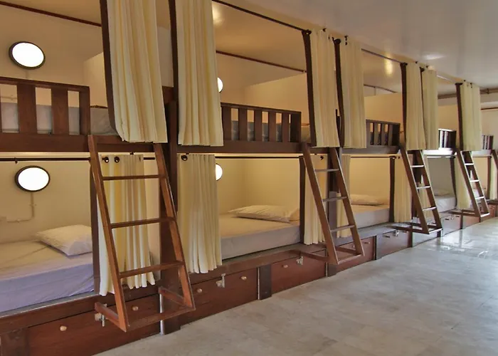 Hostel Kayun Downtown *